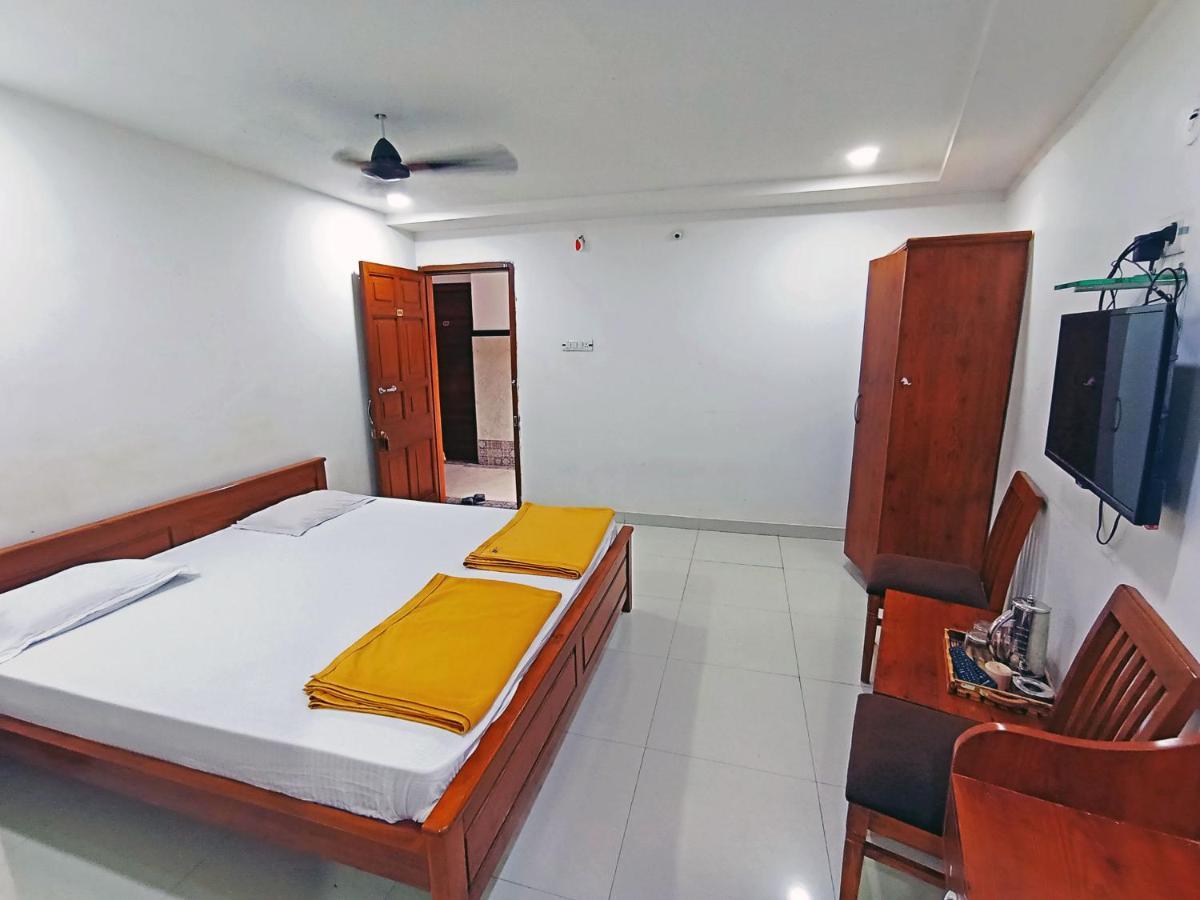 Staymaker Shri Shakti Residency Hubli Exterior foto