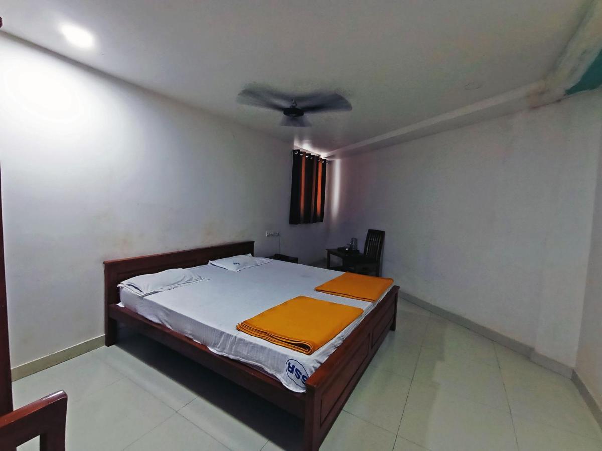 Staymaker Shri Shakti Residency Hubli Exterior foto