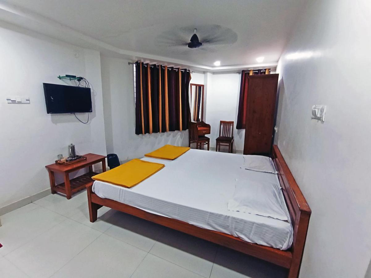 Staymaker Shri Shakti Residency Hubli Exterior foto
